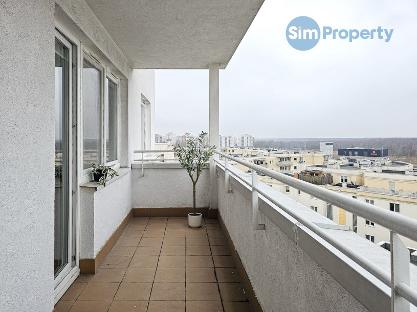 Furnished 3-bed apartament in Warsaw