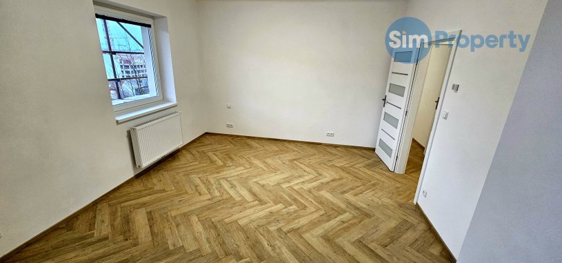 Bright and spacious 3+kk in a newly renovated villa on Pod Kesnerkou street, 64m2 + 15m2 private terrace