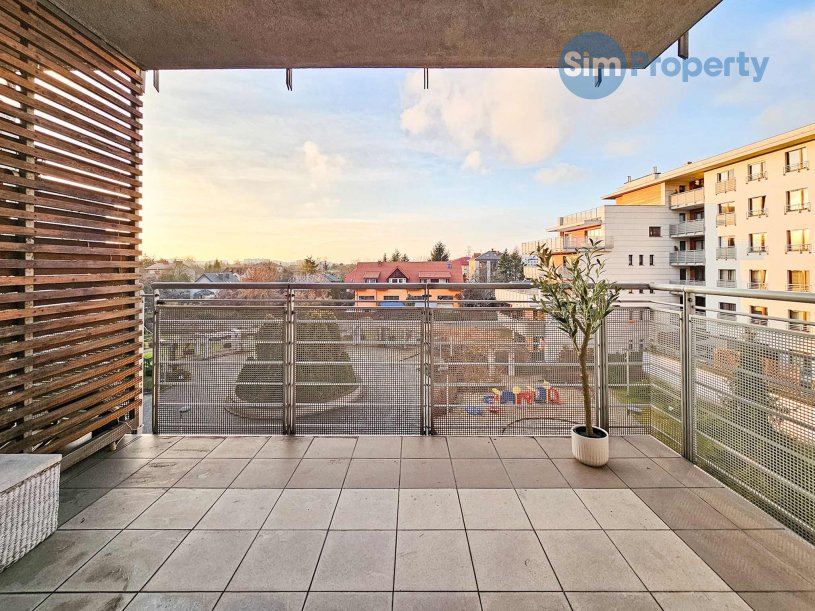 Modern 2 bed apartment in Warsaw