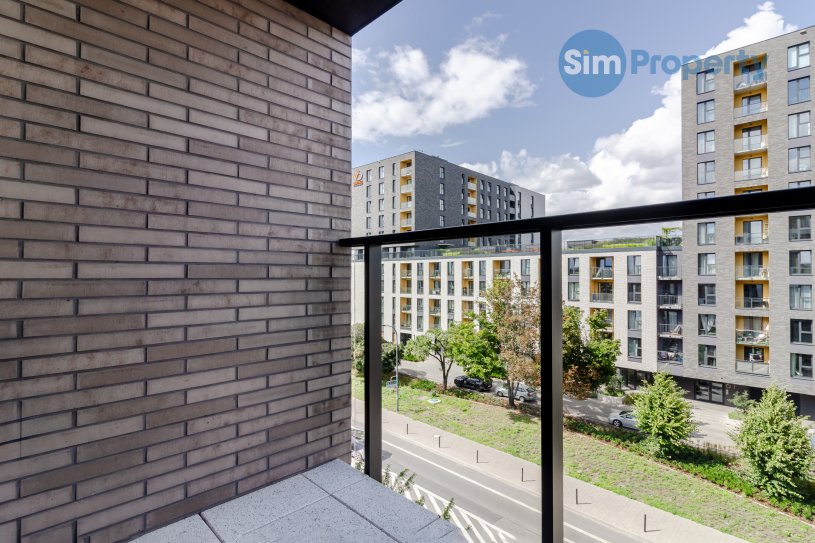 Brand new | 1-bedroom apartment | city center | availabe now.